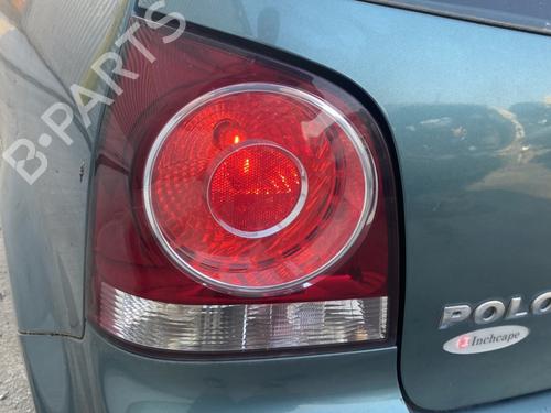 Achterlicht links VW POLO (9N_, 9A_) 1.4 TDI (70 hp) 28102458