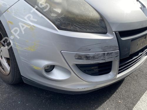 Used Right front fog light Right front fog light RENAULT SCÉNIC III (JZ0/1_) 1.5 dCi (110 hp) 28493181 28493181