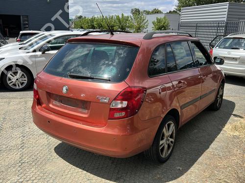 Headlight switch SKODA FABIA II Combi (545) 1.9 TDI | BP25697941I24 - Image 4