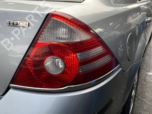 Used Right taillight FORD MONDEO III (B5Y) 2.0 16V TDDi / TDCi (115 hp) 25673218