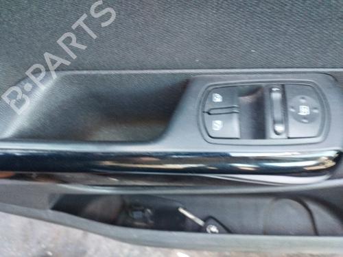 left-front-window-switch-opel-corsa-d-s07-2006-2007-2008-2009-2010-2011-2012-2013-2014-2015-36057259 main image