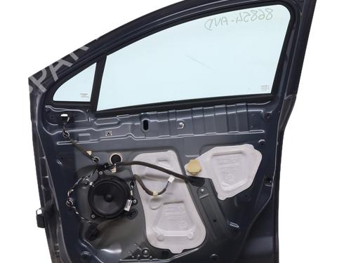 right-front-door-renault-zoe-bfm_-2012-32438631 main image