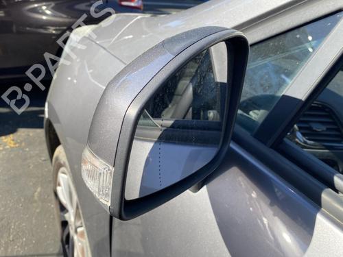 Used Left mirror Left mirror 33945977 33945977