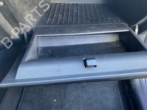 Used Glove box HYUNDAI i20 I (PB, PBT) 1.4 CRDi (75 hp) 32311672