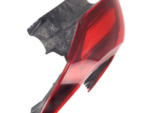 Left taillight PEUGEOT 2008 I (CU_) 1.2 THP 110 / PureTech 110 | BP30712525C34 