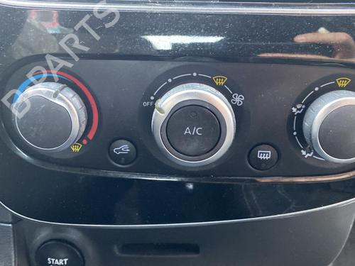 Used Climate control RENAULT CLIO IV (BH_) 1.2 16V (73 hp) 25681197