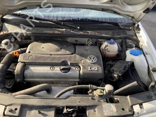 Used AC compressor VW POLO III (6N1) 60 1.4 (60 hp) 25683592