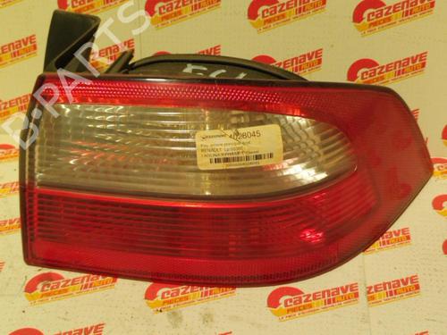 Used Right taillight RENAULT LAGUNA II (BG0/1_) 1.9 dCi (107 hp) 25696810