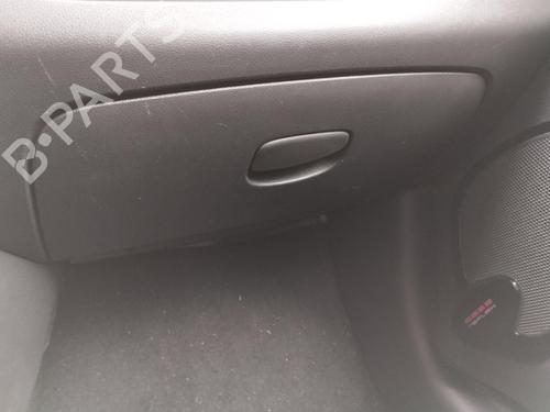 Used Glove box Glove box 38585752 38585752