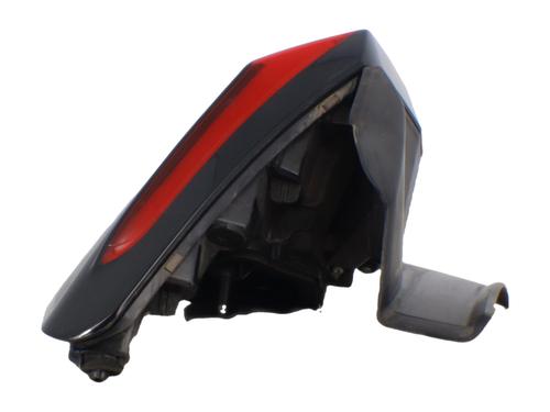Used Right taillight Right taillight PEUGEOT 3008 II SUV (MC_, MR_, MJ_, M4_) Hybrid4 (M45GBU) (299 hp) 38940716 38940716