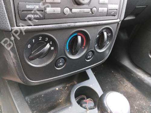 Used Climate control Climate control 37612960 37612960