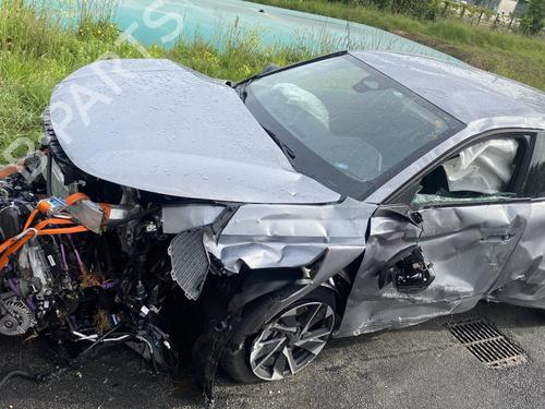 Used Parts PEUGEOT 308 III (FB_, FH_, FP_, F3_, FM_)  Hybrid 136 (FPHPYC)  4029321