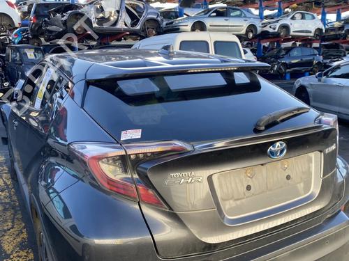 Used Left taillight Left taillight TOYOTA C-HR (_X1_) 1.8 Hybrid (ZYX10_, ZYX11_, ZYX10R, ZYX11R) (122 hp) 30885312 30885312