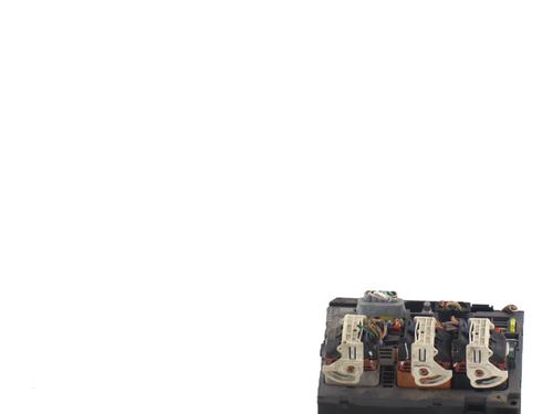 Fuse box CITROËN C5 III (RD_) 1.6 HDi 110 (RD9HL0, RD9HR8, RD9HRA) | BP28510016E1