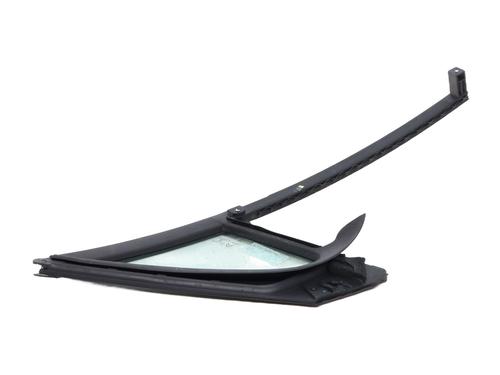 front-right-quarter-glass-citroen-c3-iii-sx-2016-34107673 main image