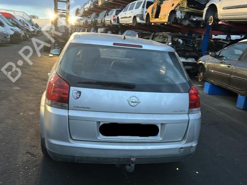 Used Tow ball/Mechanism OPEL SIGNUM Hatchback (Z03) 2.2 DTI (F48) (125 hp) 26709434