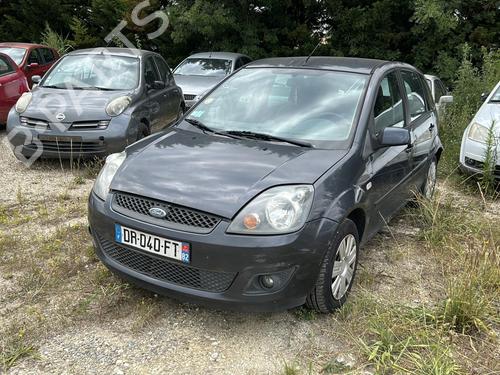Right taillight FORD FIESTA V (JH_, JD_) 1.4 TDCi | BP25692491C35 