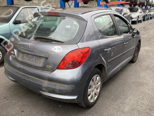 Left front fog light PEUGEOT 207 (WA_, WC_) 1.4 HDi | BP25686535C30 