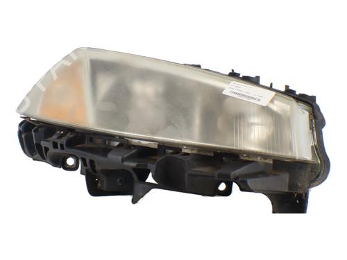 Used Right headlight RENAULT MEGANE II (BM0/1_, CM0/1_) 1.5 dCi (BM02, BM13, BM2A, CM02, CM13) (101 hp) 31625421
