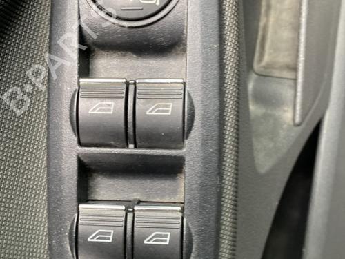 Used Left front window switch Left front window switch FORD KUGA I [2008-2012] 33700355 33700355