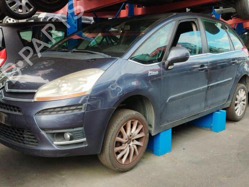 Left taillight CITROËN C4 Picasso I MPV (UD_) 1.6 HDi | BP25692569C34 