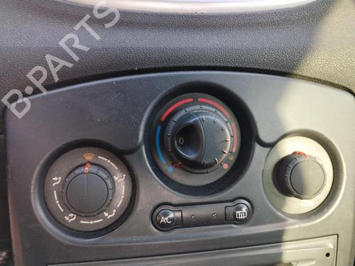 Used Climate control Climate control 37527414 37527414