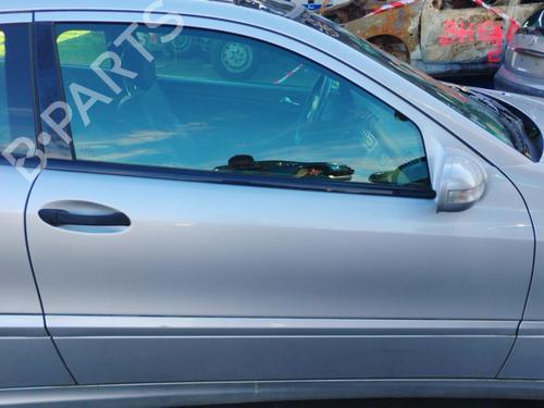 Used Right front door MERCEDES-BENZ C-CLASS Coupe (CL203) C 200 Kompressor (203.742) (163 hp) 25692423
