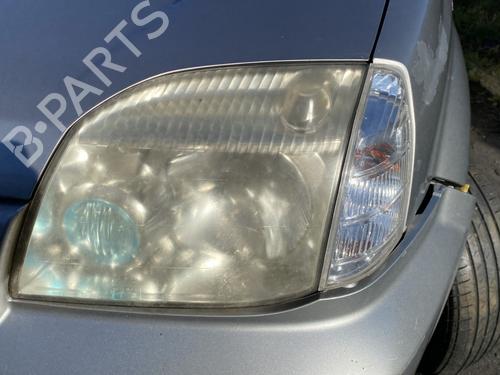 Used Left headlight NISSAN X-TRAIL I (T30) 2.2 Di 4x4 (114 hp) 25691571