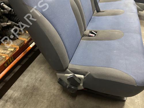 Rear seat RENAULT TRAFIC II Bus (JL) | BP37471279C17 - Image 2