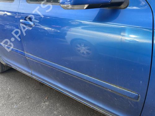 Right front door SKODA OCTAVIA II (1Z3) 2.0 TDI RS 1Z0831056