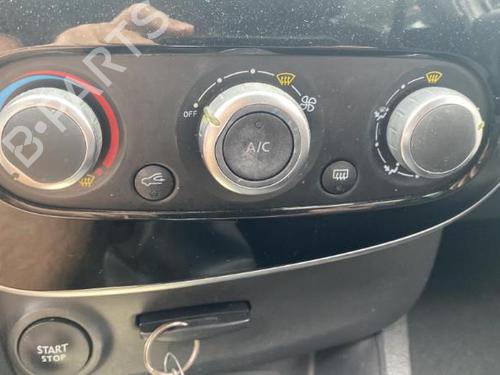 climate-control-renault-clio-iv-bh_-2012-2013-2014-2015-2016-2017-2018-2019-2020-2021-25681517 main image