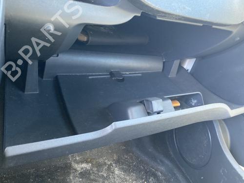 glove-box-renault-kangoo-express-fw01_-2008-33535376 main image