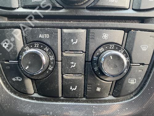 Used Climate control OPEL ASTRA J (P10) 2.0 CDTI (68) (160 hp) 25682820