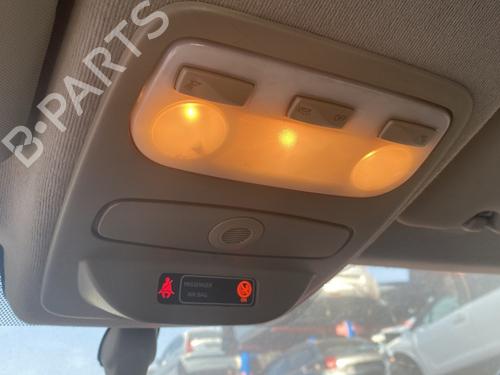 Lampa oświetlenia wnętrza RENAULT CLIO IV Grandtour (KH_) 1.5 dCi 90 (KHN3, KHN4) 264305143R