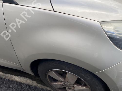Used Right front fenders RENAULT SCÉNIC III (JZ0/1_) 1.5 dCi (110 hp) 25690525
