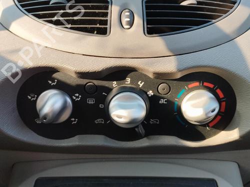 Used Climate control Climate control 37613006 37613006
