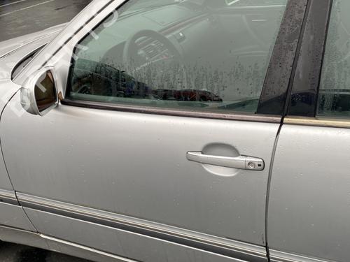 Porte avant gauche MERCEDES-BENZ E-CLASS (W210) E 270 CDI (210.016) (170 hp) 31271214