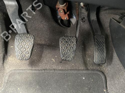 Used Break pedal FORD KA+ III (UK, FK) 1.2 Ti-VCT (85 hp) 25673740