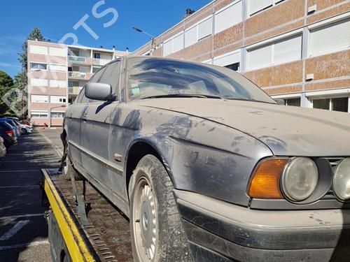 Used Parts BMW 5 (E34)  525 tds  2535726