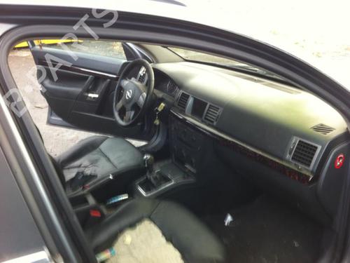 Brugte OPEL SIGNUM Hatchback (Z03) 1.9 CDTI (F48) 2539944