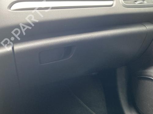 Handskerum RENAULT MEGANE IV Hatchback (B9A/M/N_) 1.2 TCe 130 (B9MR) (130 hp) 27703102