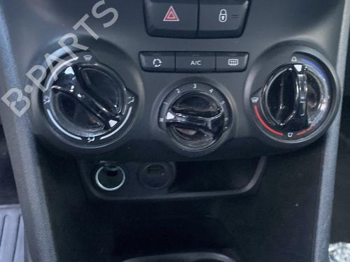Used Climate control PEUGEOT 208 I (CA_, CC_) 1.5 BlueHDI 100 (102 hp) 30642904