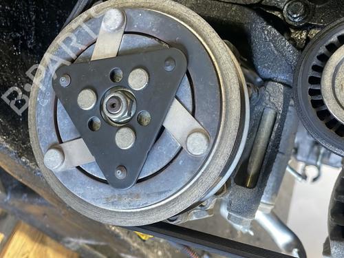 Used AC compressor AC compressor PEUGEOT 206 Hatchback (2A/C) 1.4 HDi eco 70 (68 hp) 25686153 25686153
