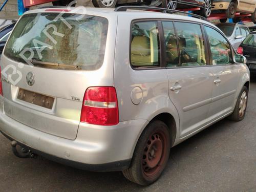 Used Rear bumper VW TOURAN (1T1, 1T2) 1.9 TDI (105 hp) 25674650