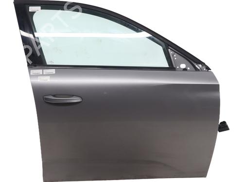 Used Right front door Right front door 29005316 29005316
