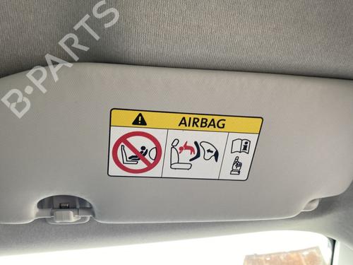 hjre-solskrm-citroen-c3-iv-cc_-cb_-2024-37750684 main image