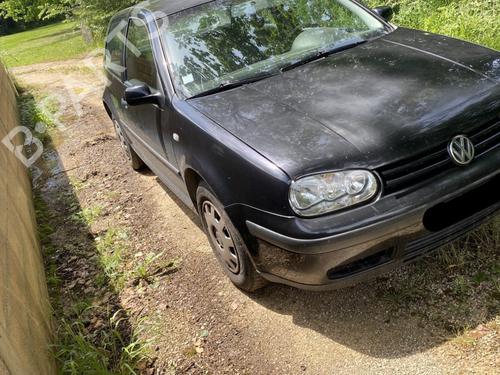 Used Front bumper VW GOLF IV (1J1) 1.4 16V (75 hp) 27434466