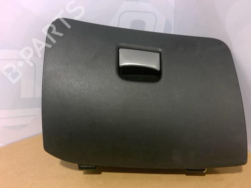 Used Glove box ALFA ROMEO MITO (955_) 1.3 MultiJet (955AXH1B, 955AXT1A) (90 hp) 25687667