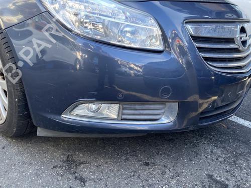 Feu de brouillard avant droit OPEL INSIGNIA A (G09) 2.0 CDTI (68) (131 hp) 32030525