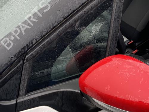 Front left quarter glass CITROËN C3 III (SX) 1.2 PureTech 82 | BP31754132C111 